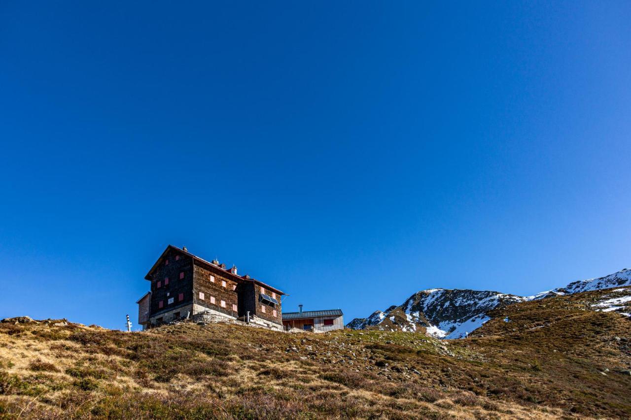 Wald 12 Ferienhaus Hotel Wald am Arlberg Exterior photo